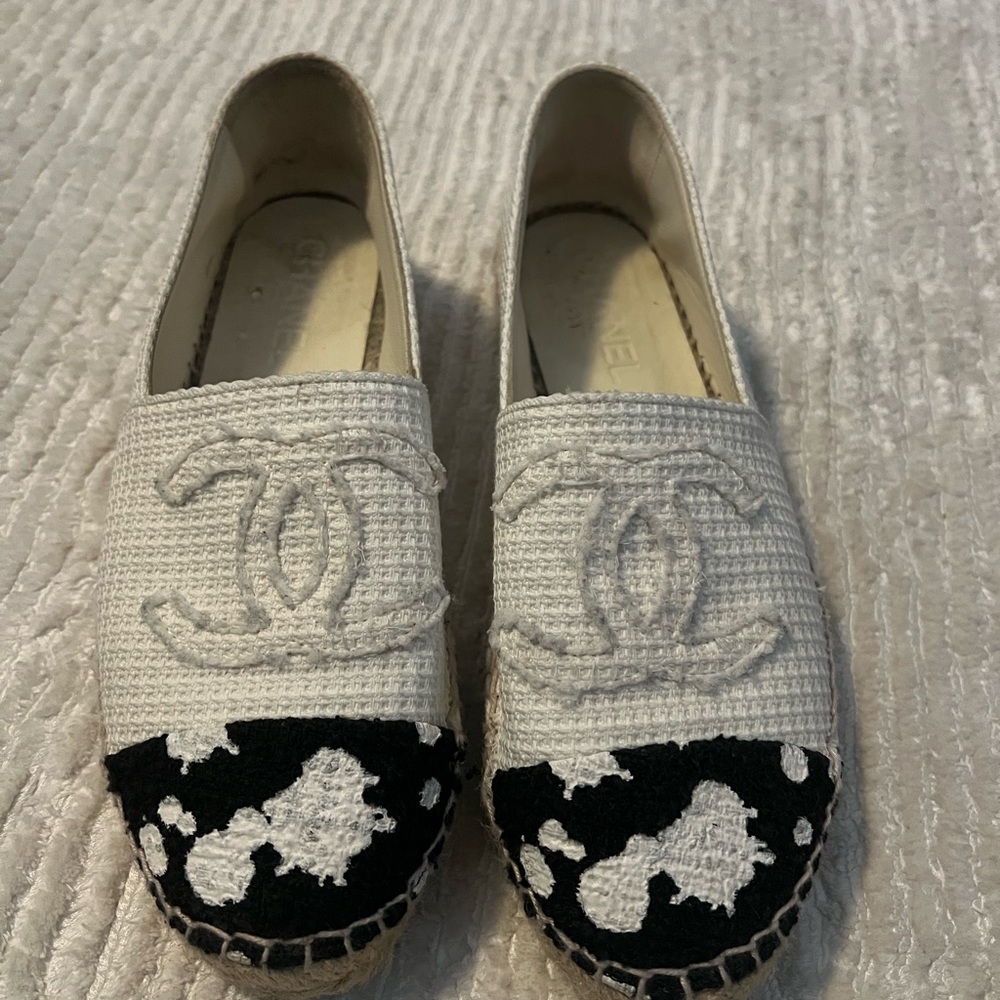 Like new chanel espedrilles